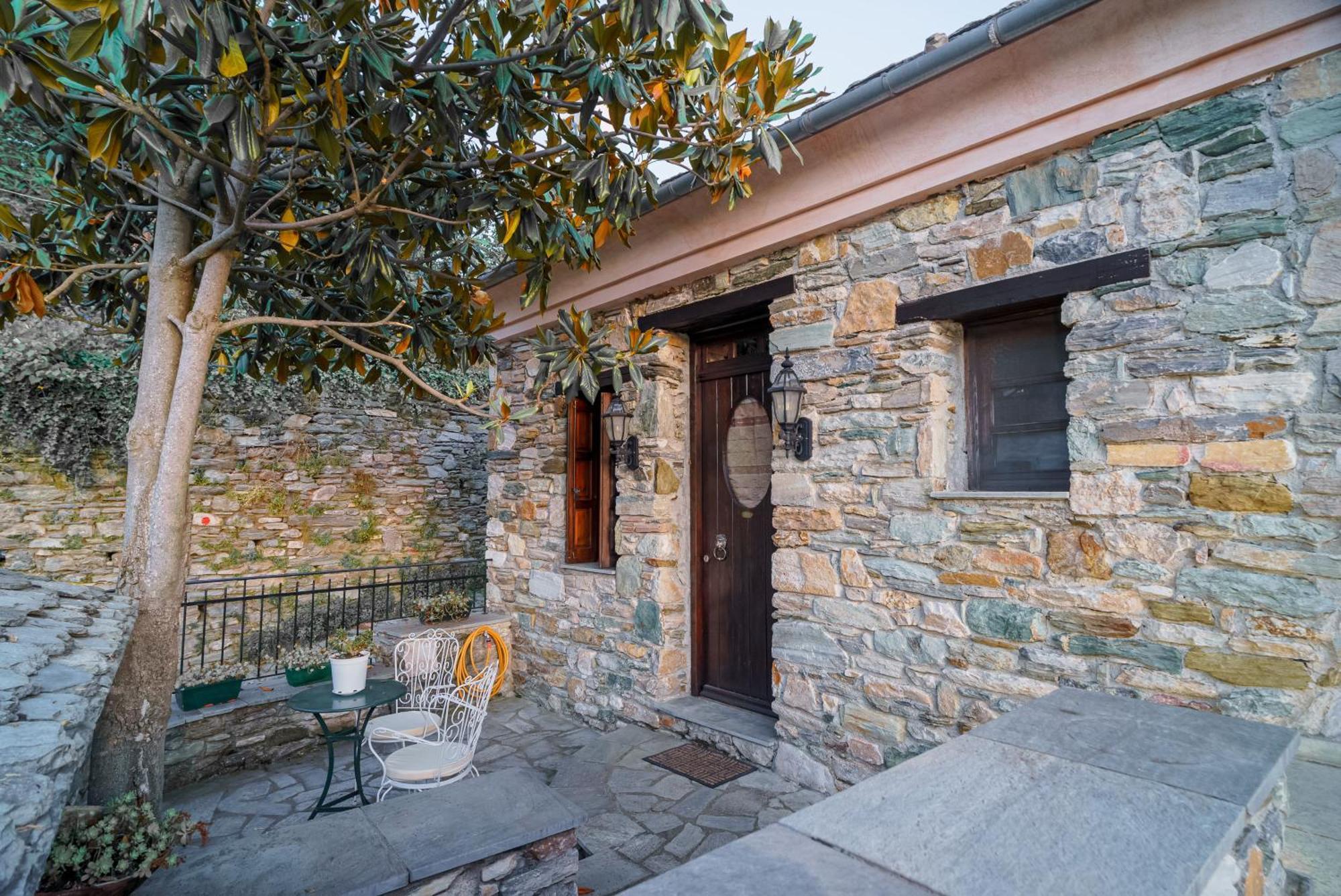 Pool Gem - Palladio Stone Havens