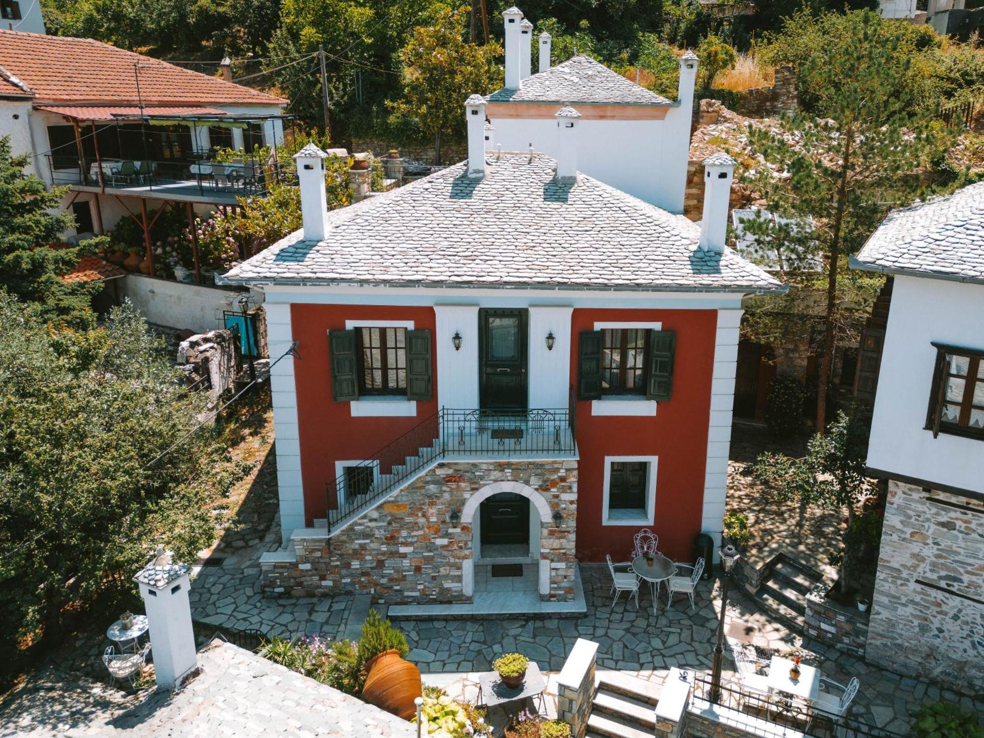 Pool Gem - Palladio Stone Havens